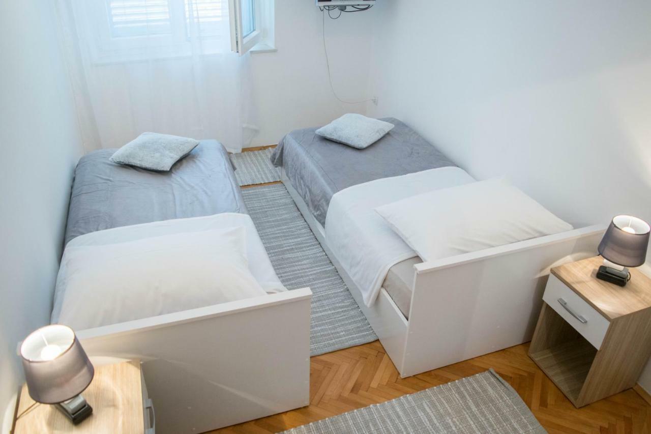 Apartment Kata Šibenik Esterno foto